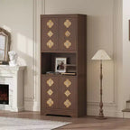 Meuble de rangement autoportant beige/marron/blanc, garde-manger 4 portes en bois avec plan de travail, porte sculptée et poignée en cristal