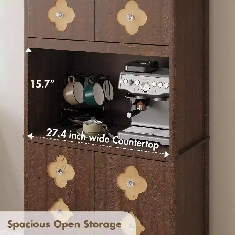 Meuble de rangement autoportant beige/marron/blanc, garde-manger 4 portes en bois avec plan de travail, porte sculptée et poignée en cristal