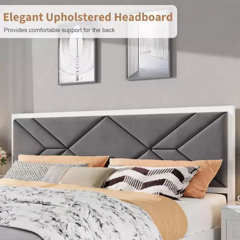 Lit plateforme blanc pleine grandeur avec tête de lit capitonnée, pour 1-2 personnes